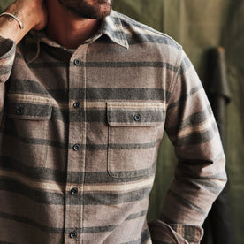 fit model showing the front flap chest pockets on The Yosemite Shirt in Graystone Heather Stripe