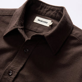 material shot of the collar on The Yosemite Shirt in Soil