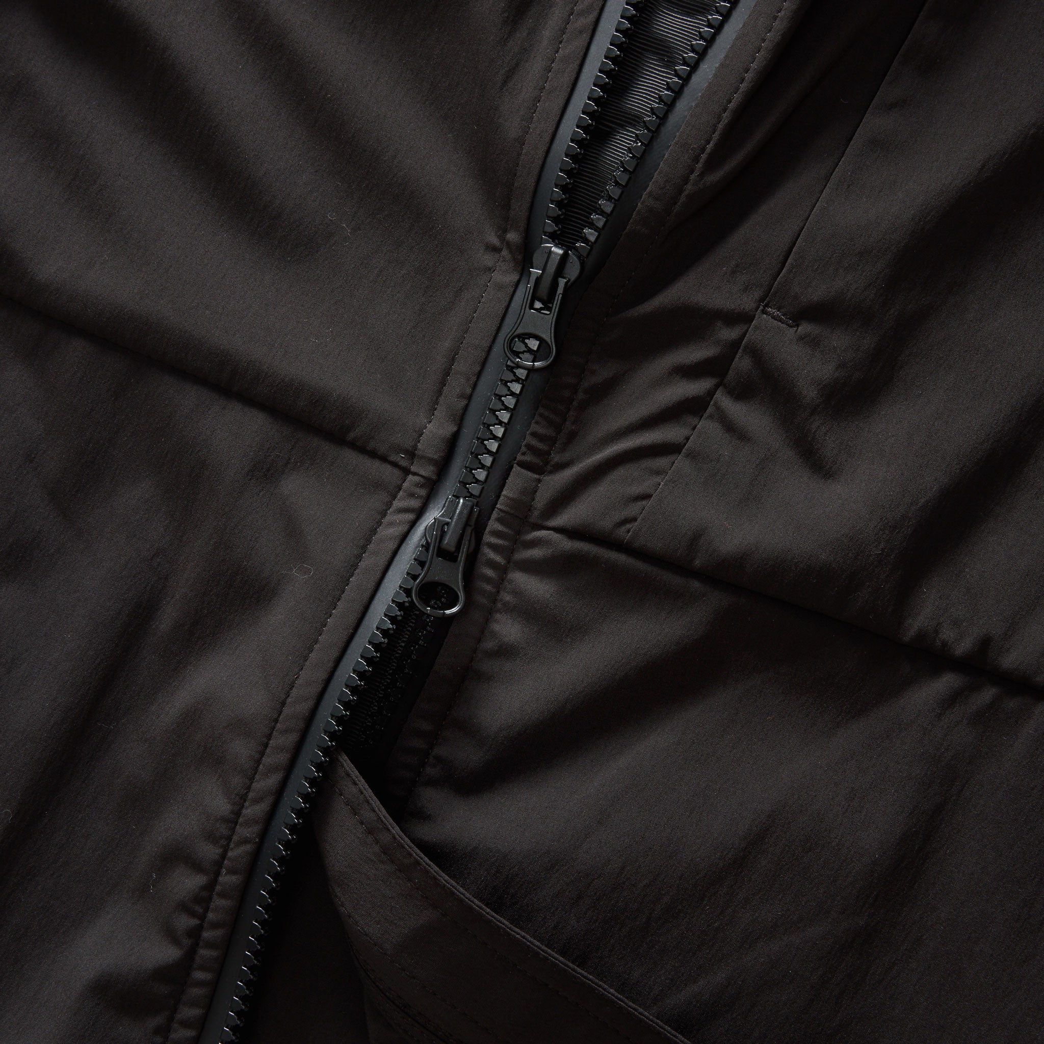 material shot of the zipper on The Ridgeline Jacket in Coal, Outerwear by Taylor Stitch