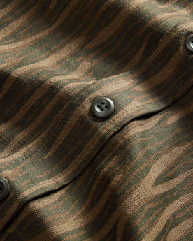 material shot of the buttons on The Saddler Shirt in Bark Print Broken Twill, Wovens by Taylor Stitch