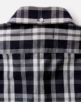 material shot of the back collar on The Jack in Rinsed Indigo Plaid Oxford, Wovens by Taylor Stitch
