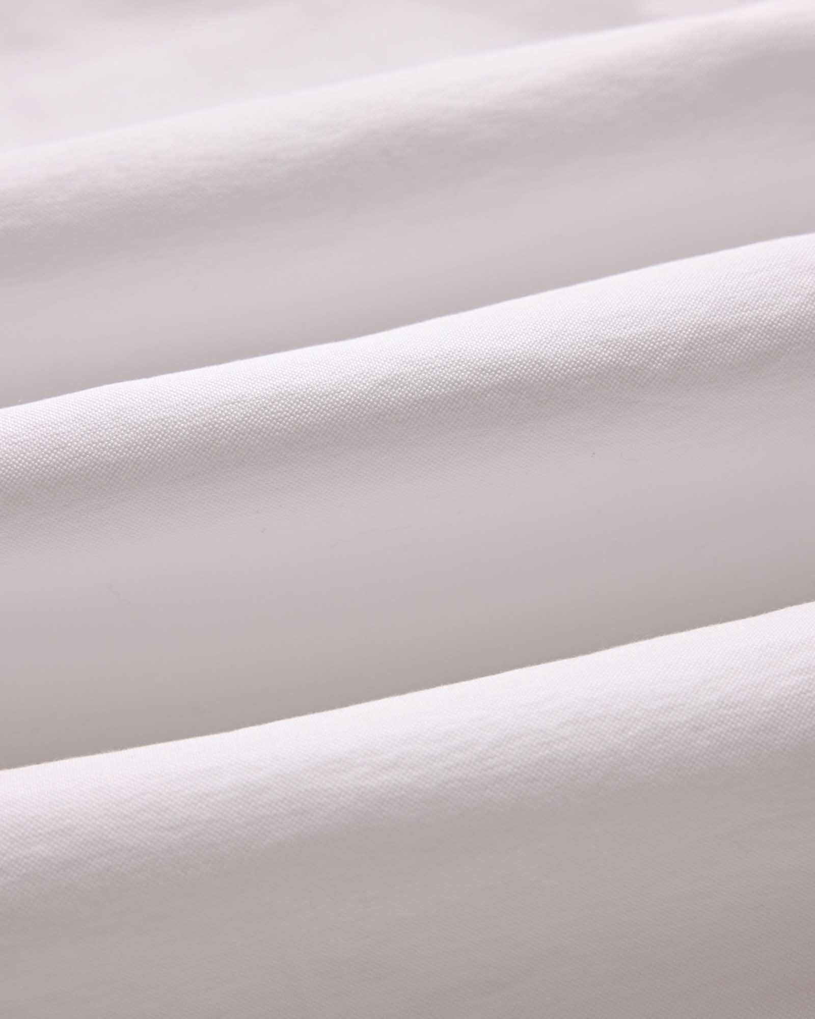 material shot of the fabric on The Jack in White Everyday Oxford, Wovens by Taylor Stitch