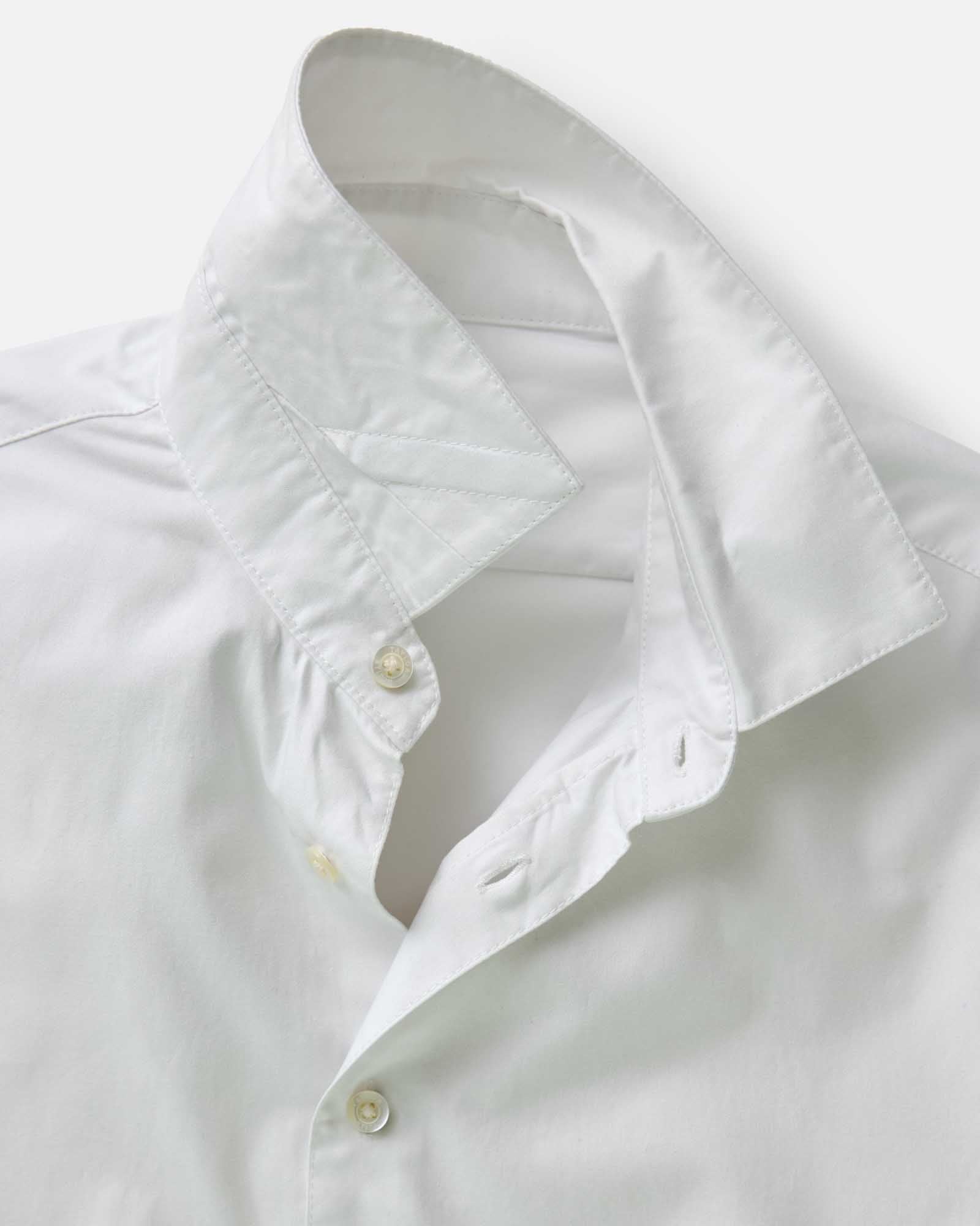 material shot of the inner collar on The Hyde Shirt in White Pinpoint Oxford, Wovens by Taylor Stitch