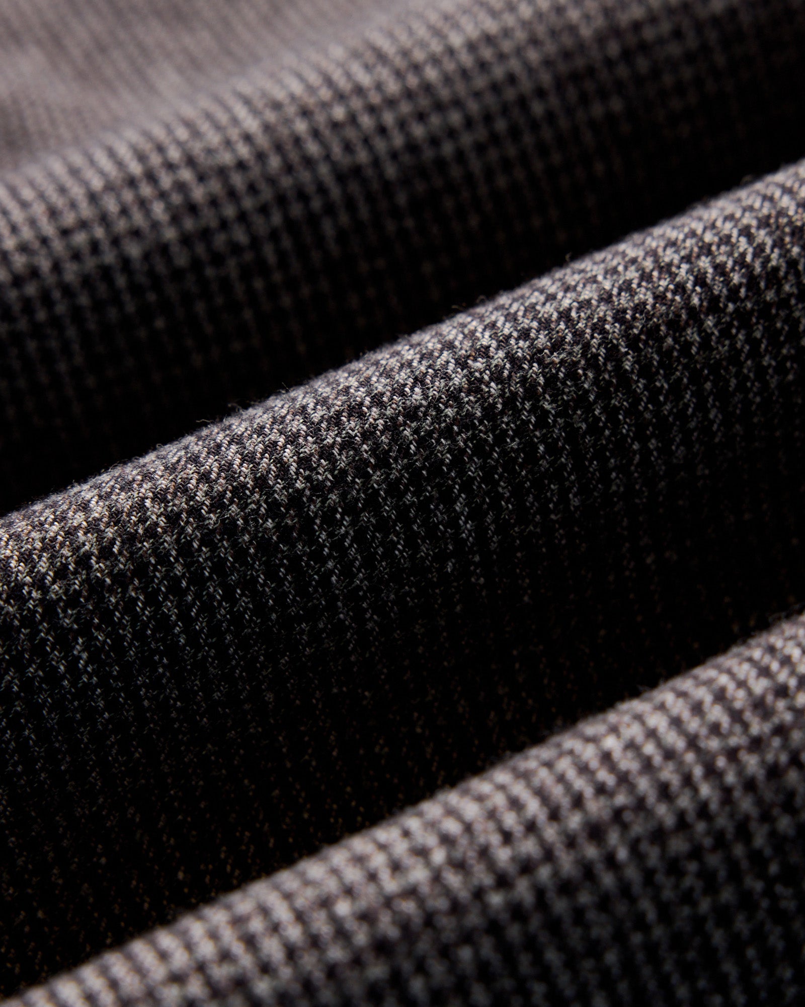 material shot of the fabric on The Jack in Dark Forest Houndstooth, Wovens by Taylor Stitch
