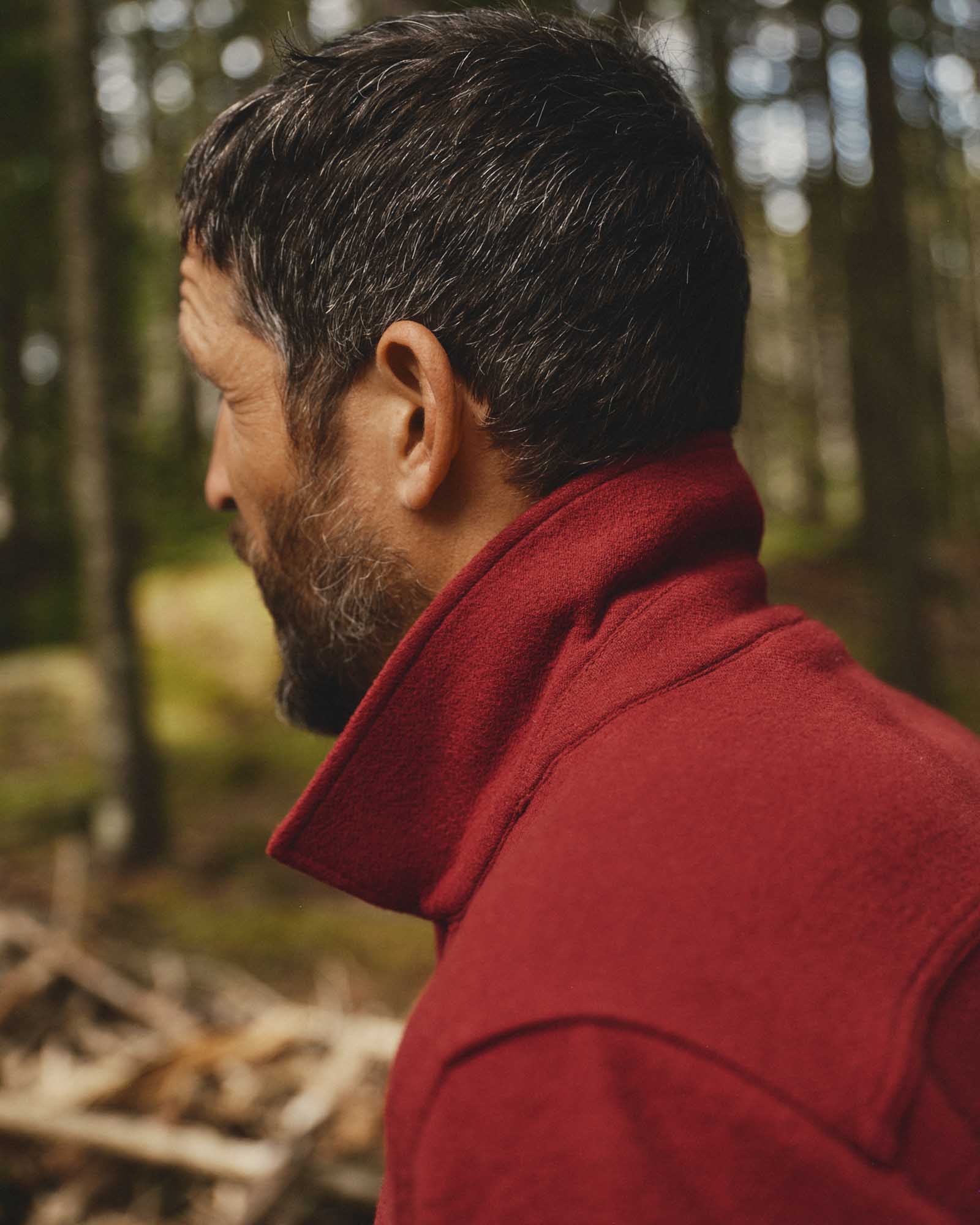 fit model showing off the collar on The Kenne Shirt Jacket in Canyon Cotton Wool Crepe, Outerwear by Taylor Stitch