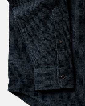 material shot of the button down collar on The Jack in Forest Waffle, Wovens by Taylor Stitch