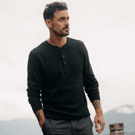 fit model in The Organic Cotton Waffle Henley in Coal