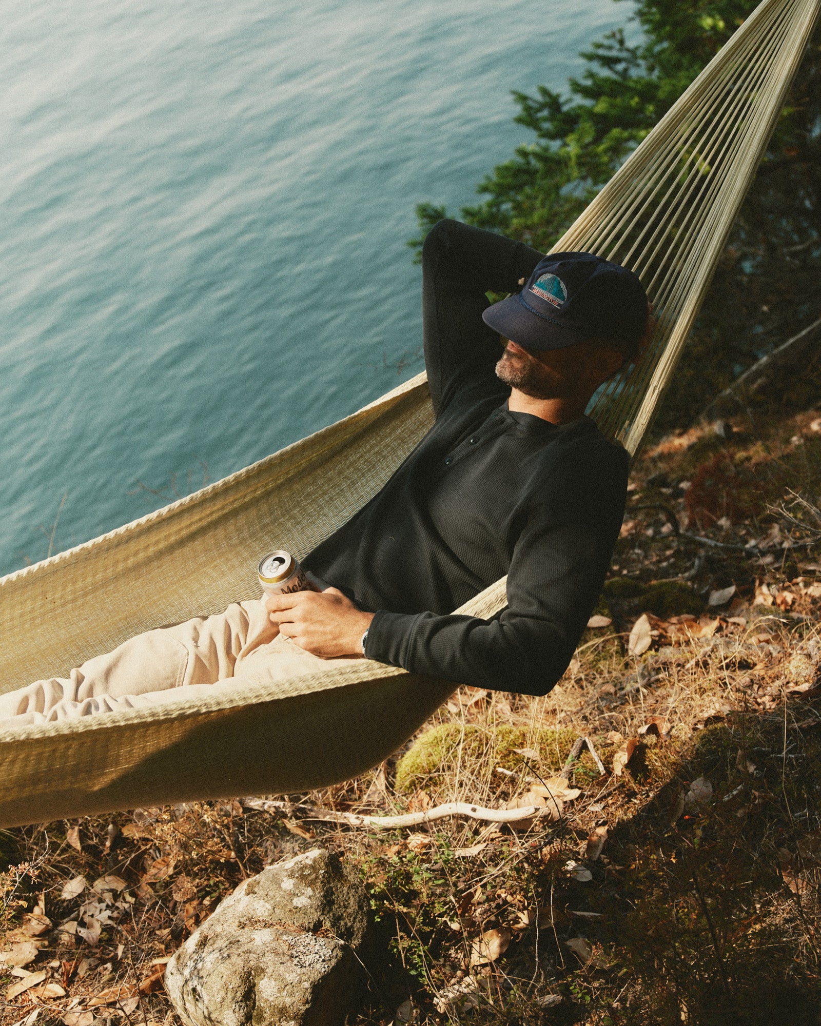 fit model showing the front placket on The Organic Cotton Waffle Henley in Coal, Knits by Taylor Stitch