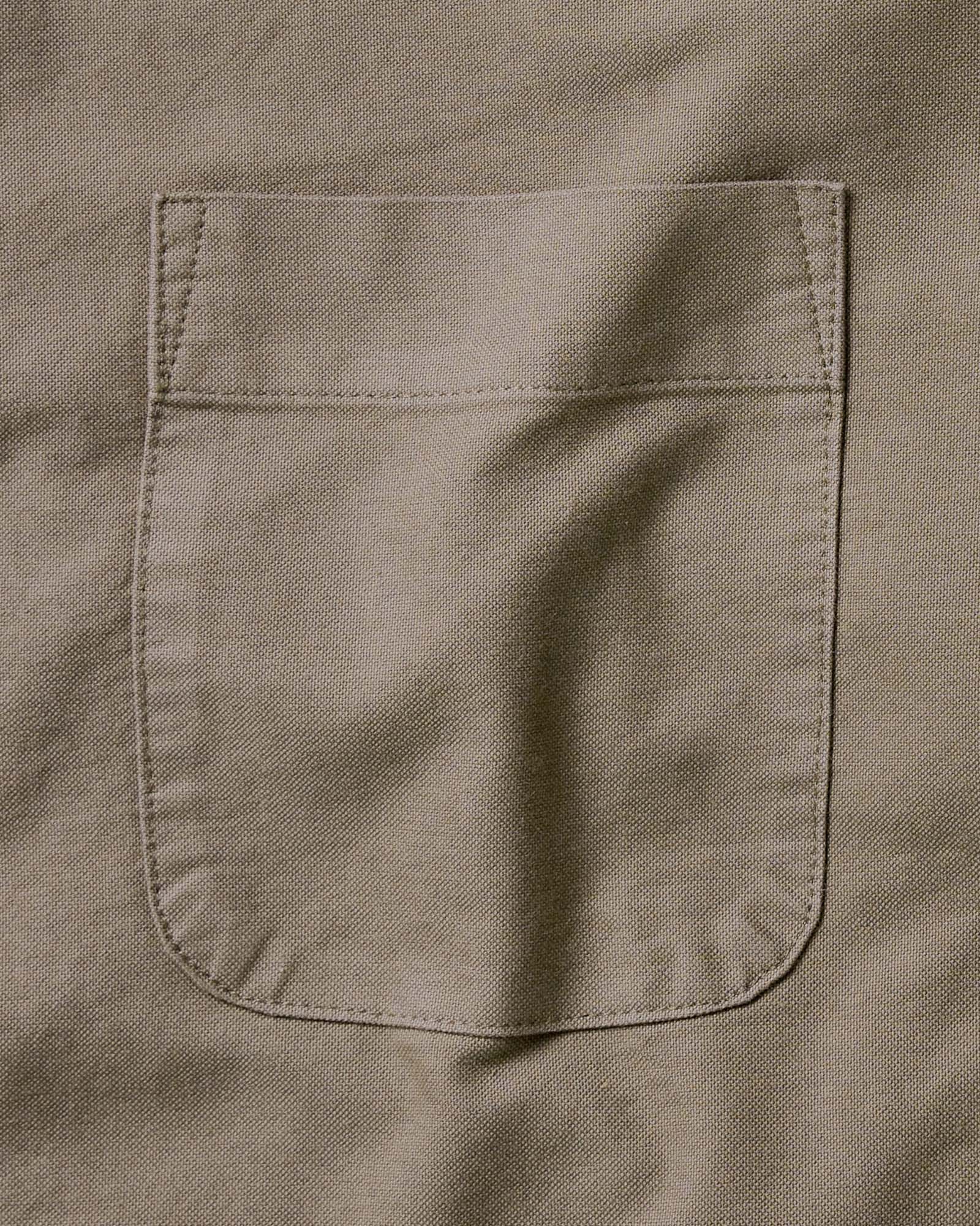 material shot of the back collar on The Jack in Smoked Olive Oxford, Wovens by Taylor Stitch