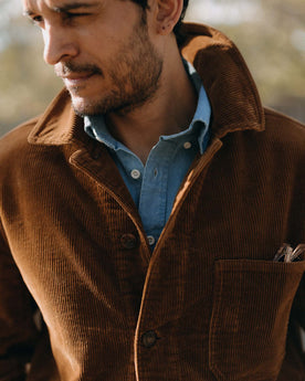 fit model adjusting the collar on The Ojai Jacket in Bourbon Corduroy, Outerwear by Taylor Stitch