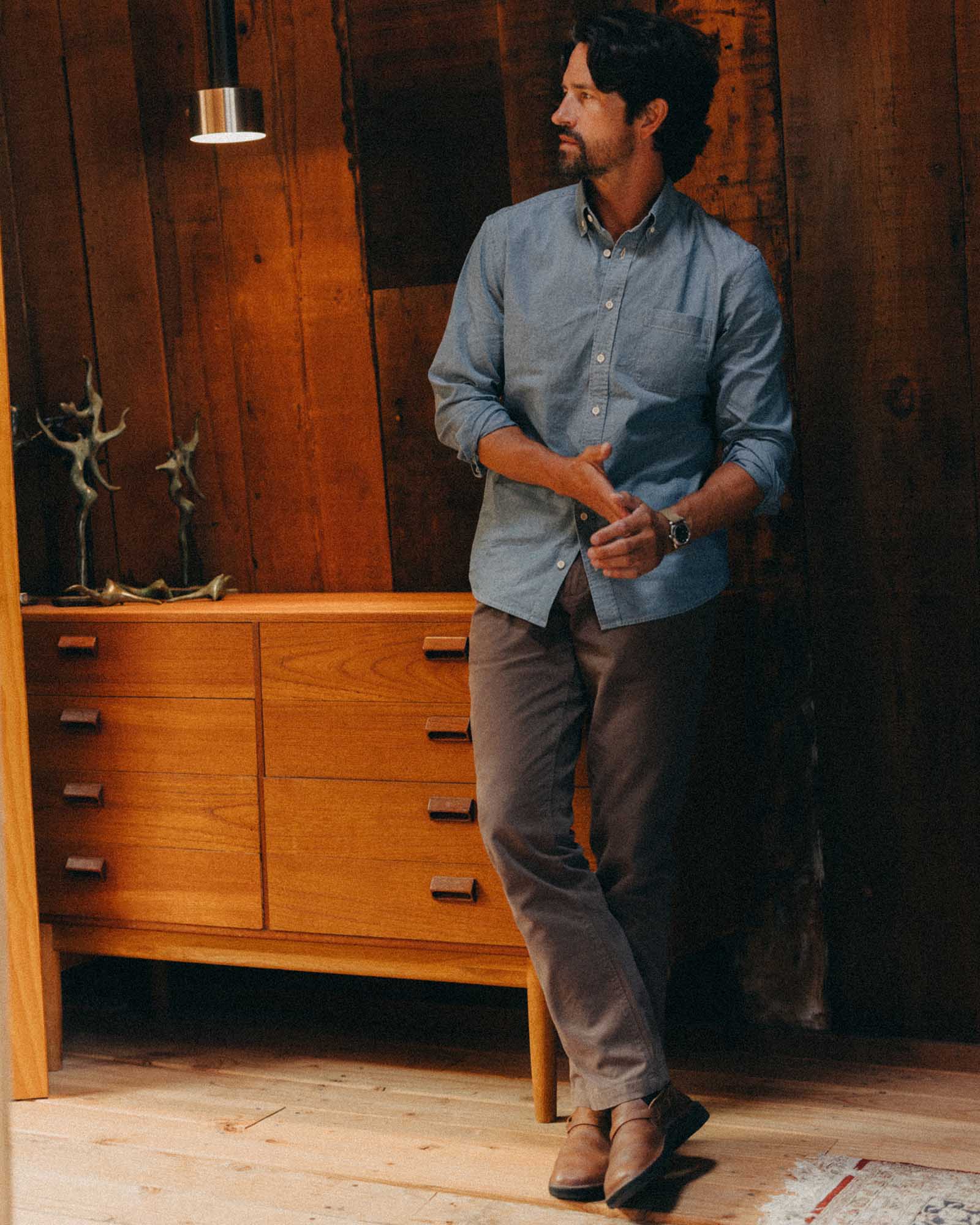 fit model posing in The Jack in Washed Indigo Chambray, Wovens by Taylor Stitch
