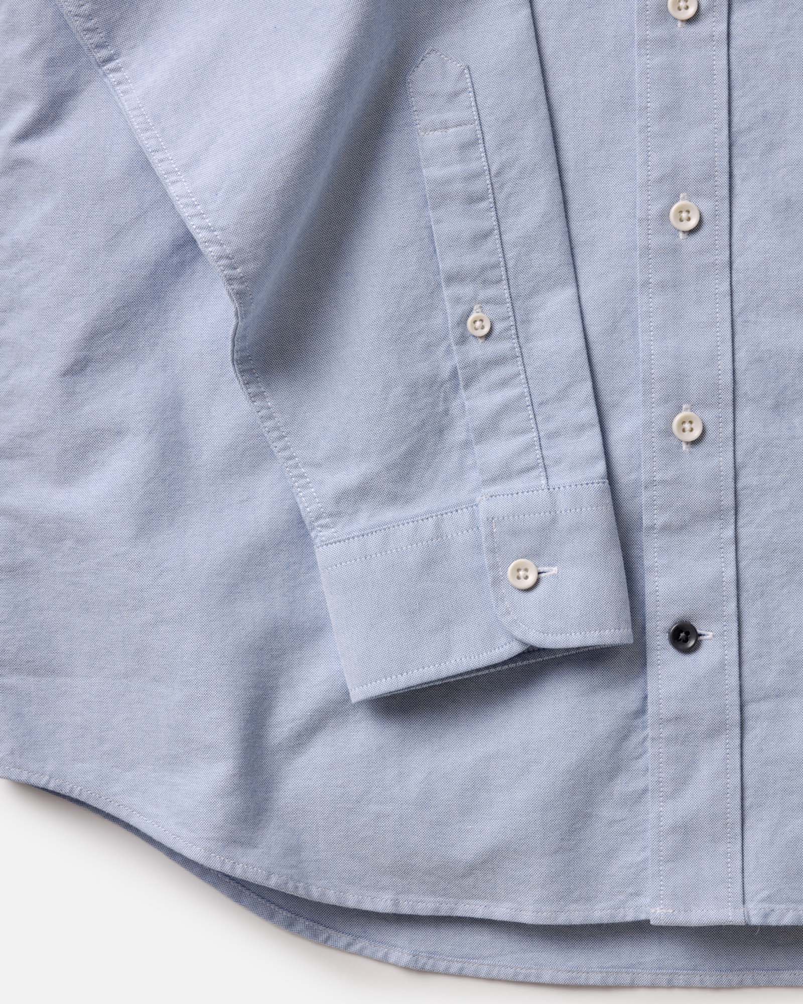 fit model showing off The Jack in Blue Everyday Oxford, Wovens by Taylor Stitch