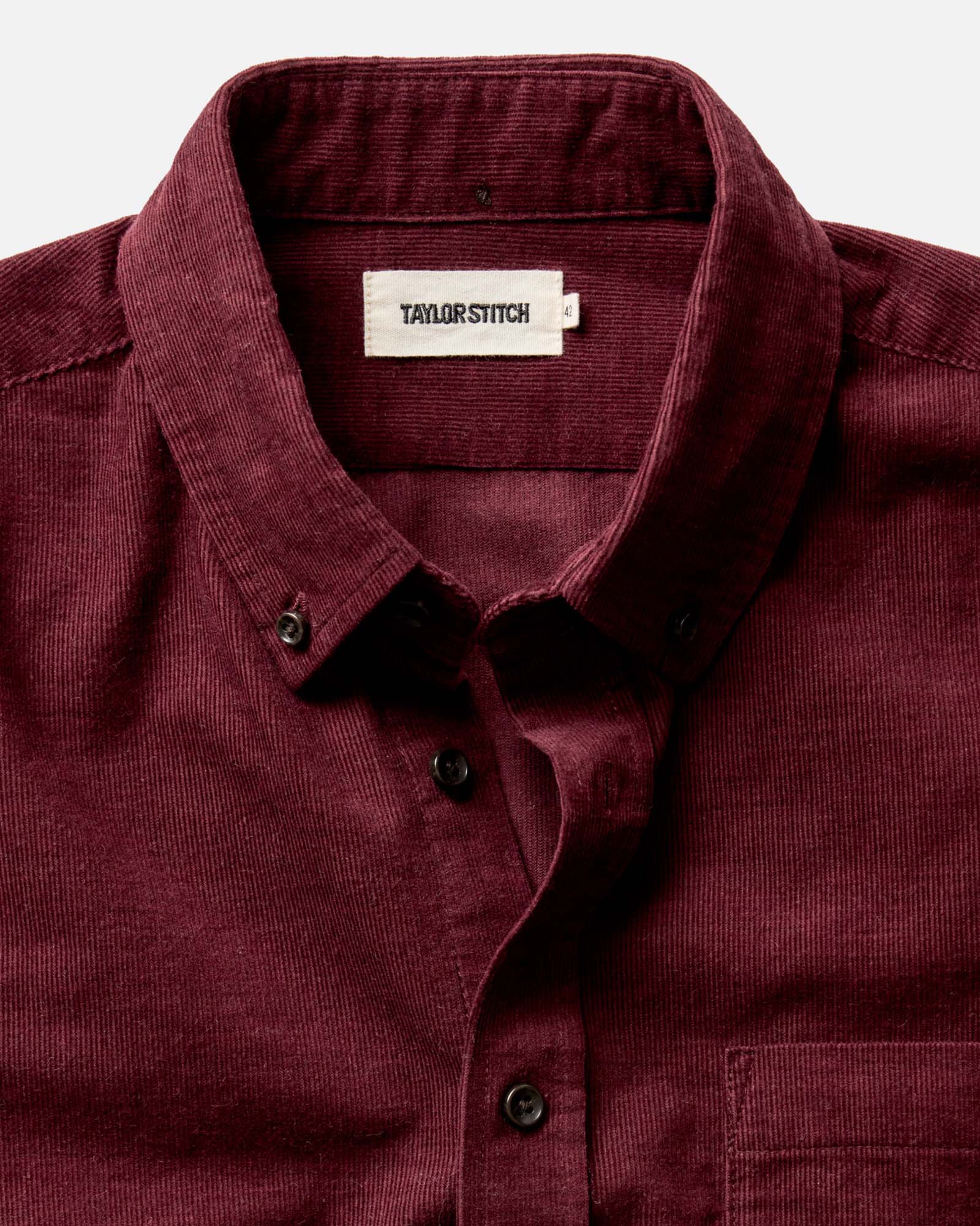 material shot of the collar on The Jack in Heather Burgundy Pincord, Wovens by Taylor Stitch