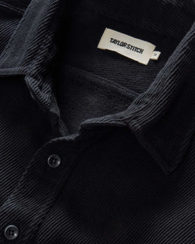 material shot of the collar and texture on The Ledge Shirt in Coal, Wovens by Taylor Stitch