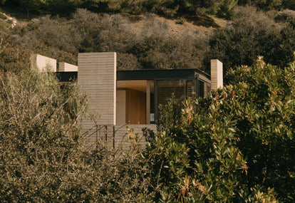 Exterior of a modern house in Los Angeles