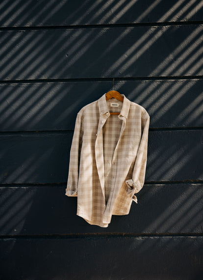 The Jack in Heather Flax Plaid, hanging outdoors