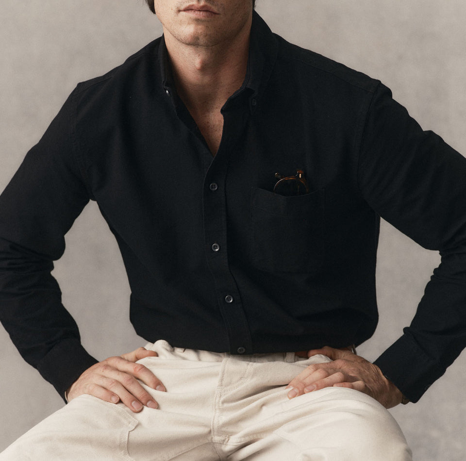 fit model posing in The Jack Oxford, by Taylor Stitch