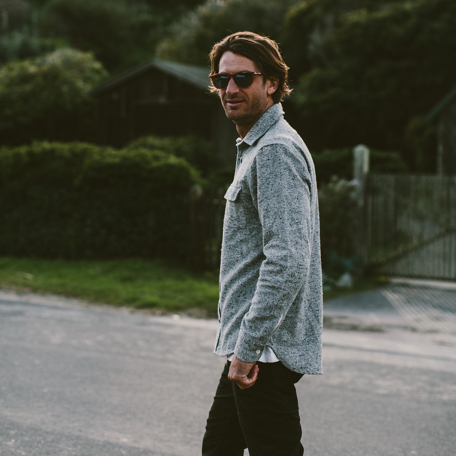 The Sun Down Shirt in Speckled Grey: Alternate Image 2, Wovens by Taylor Stitch