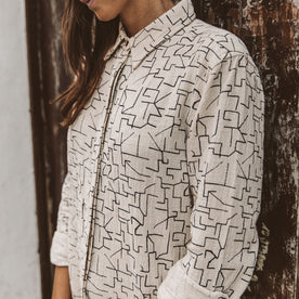 The Michelle Shirt in Maze Print: Alternate Image 1