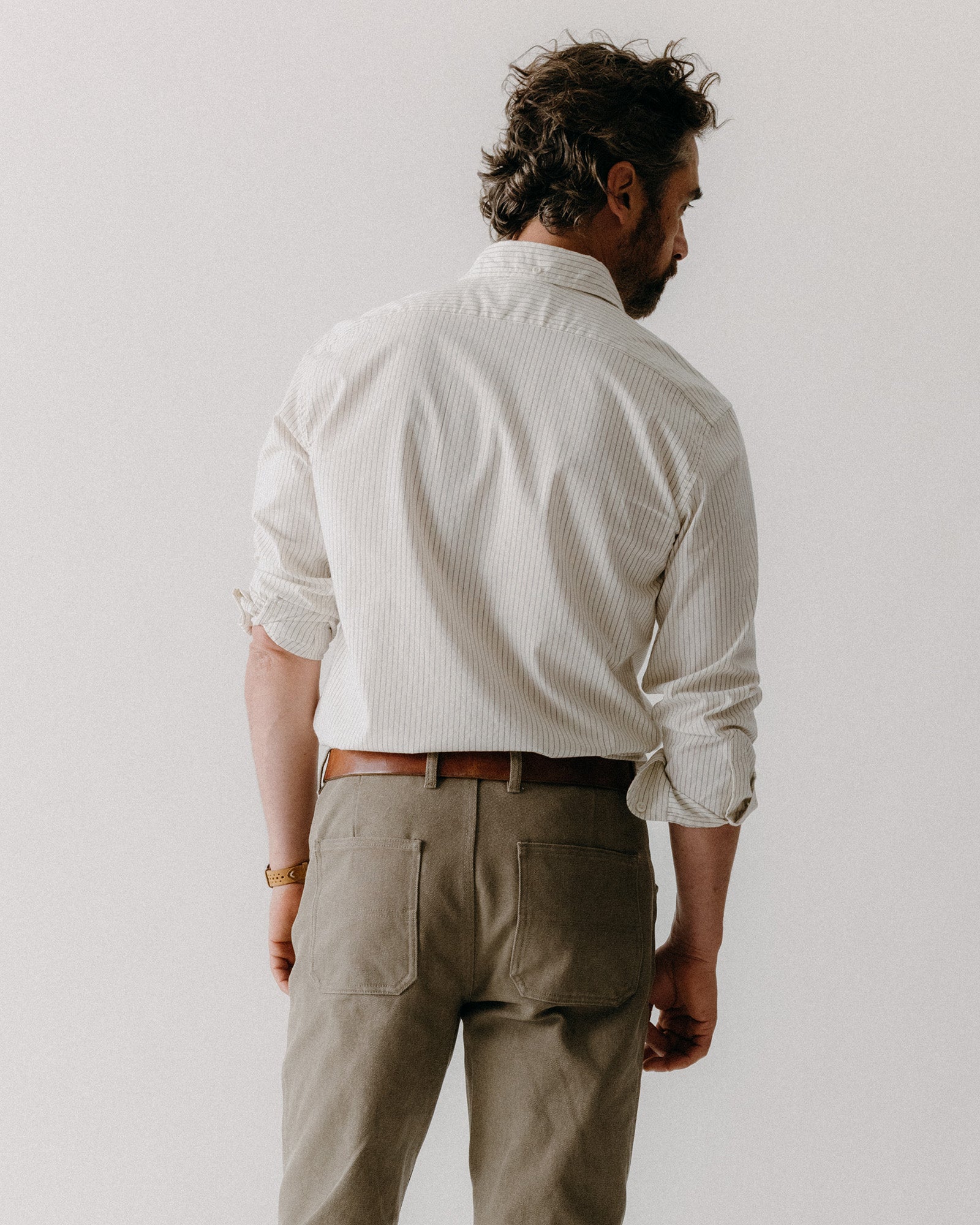 fit model showing off the collar on The Jack in Indigo Stripe, Wovens by Taylor Stitch