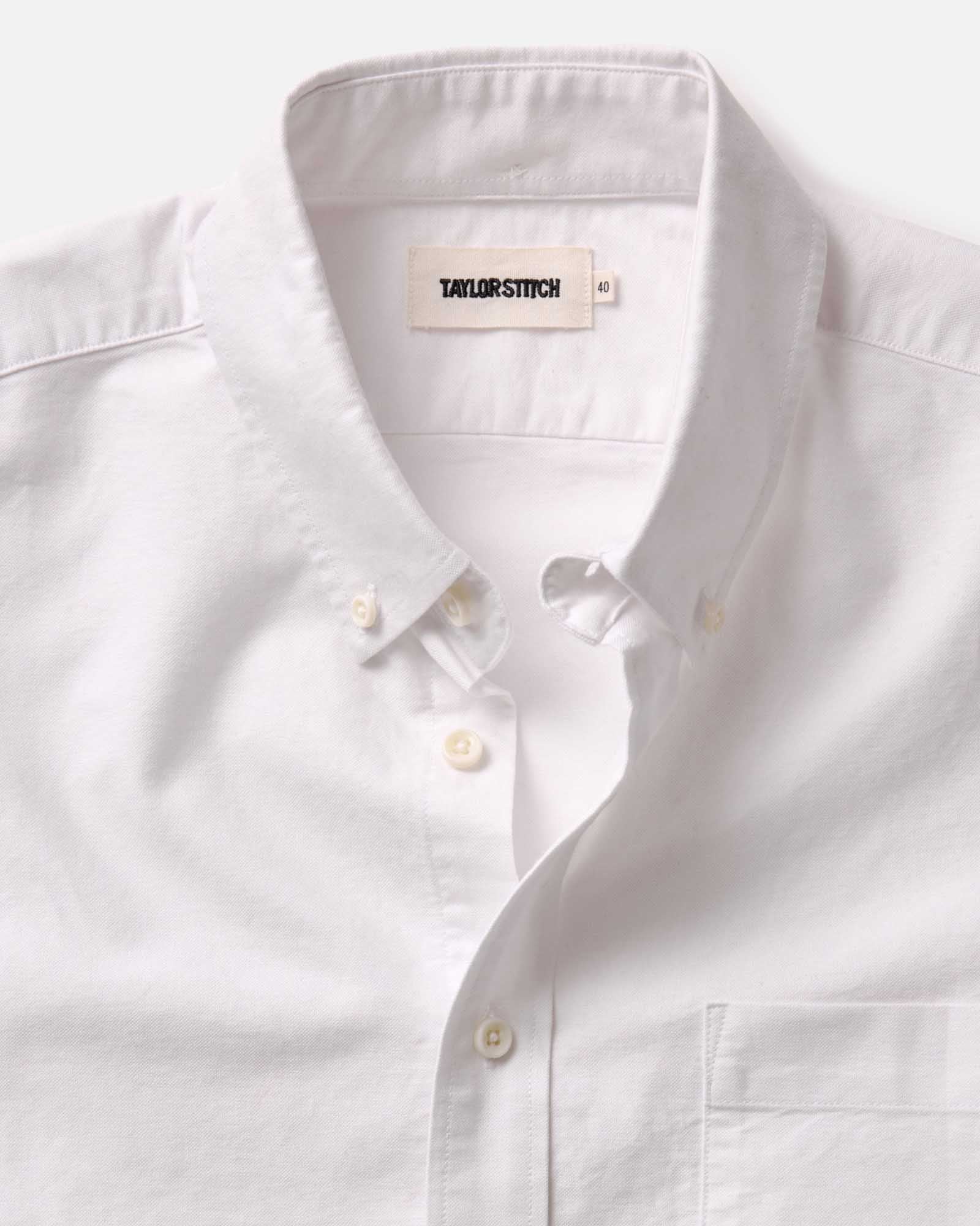 material shot of the collar on The Jack in White Everyday Oxford, Wovens by Taylor Stitch