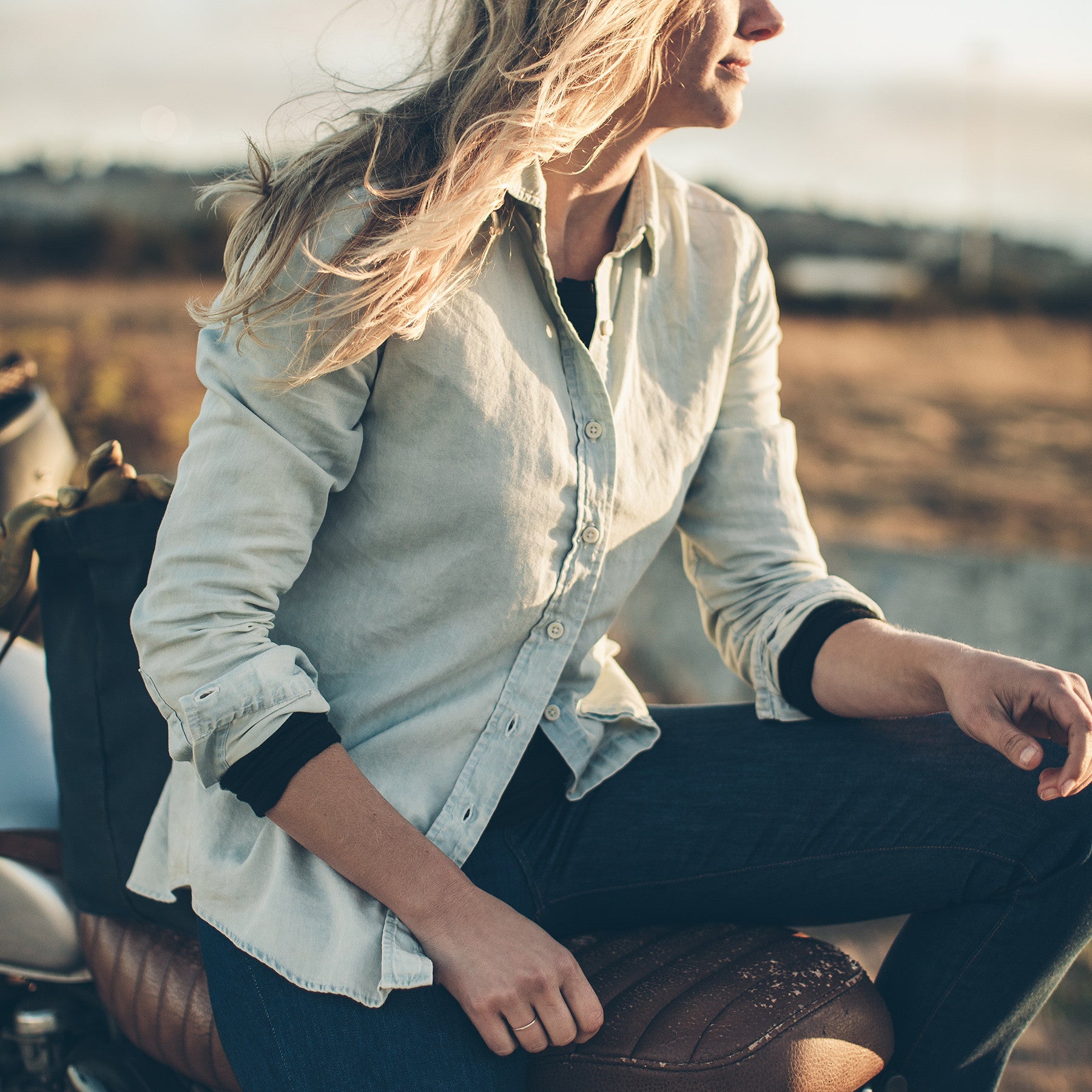 The Katherine in Washed Out Denim: Alternate Image 3, Wovens by Taylor Stitch