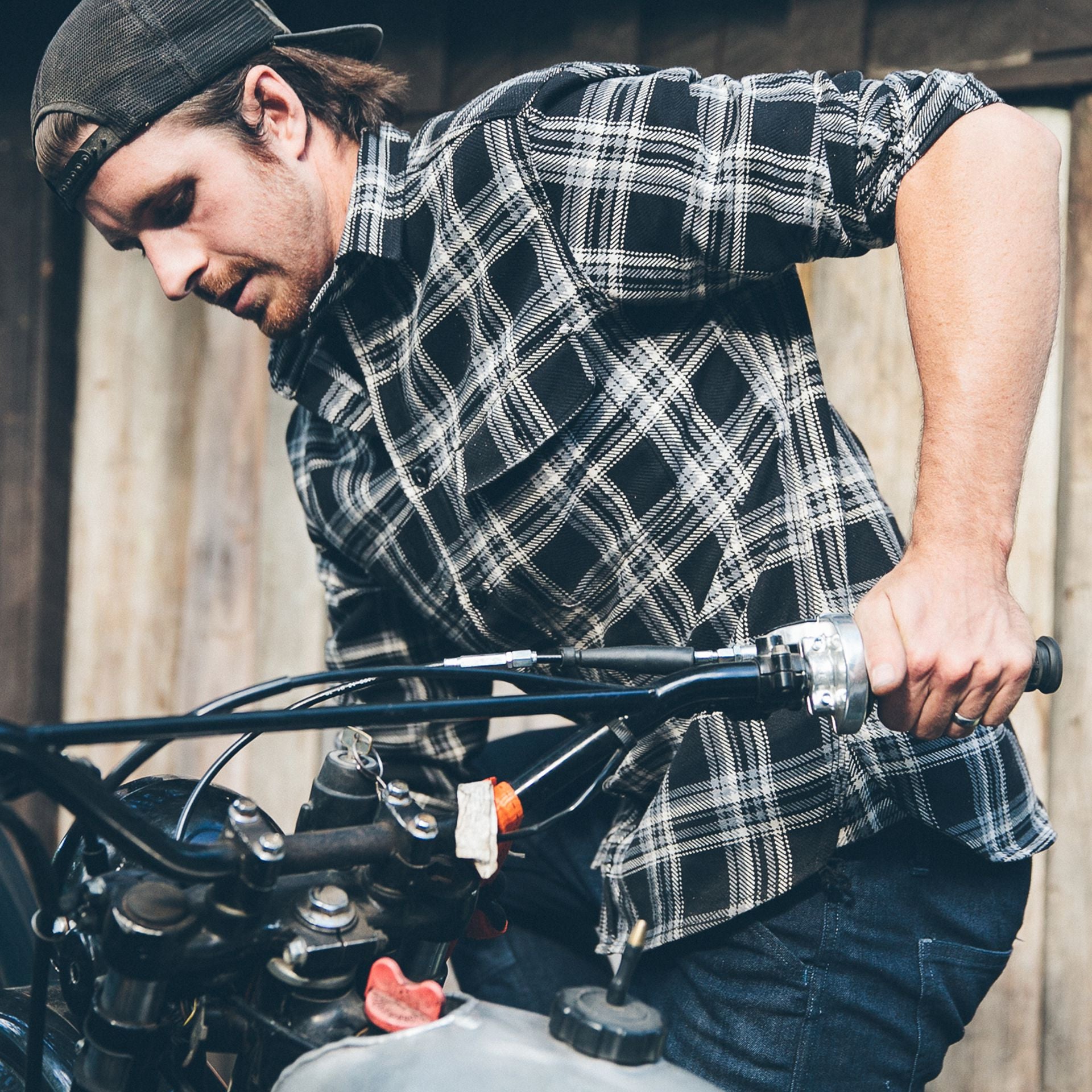 The Triple Needle Moto Utility Shirt in Black: Alternate Image 6, Wovens by Taylor Stitch