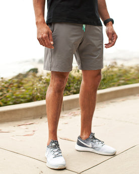 The Myles Everyday Short in Fog: Alternate Image 1, Bottoms by Taylor Stitch
