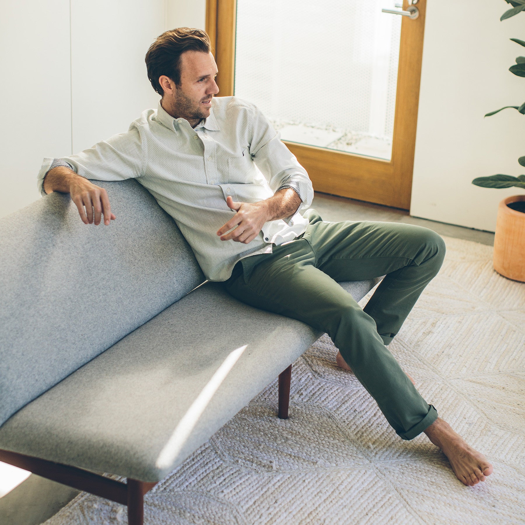 The Slim Chino in Army: Alternate Image 2, Pants by Taylor Stitch