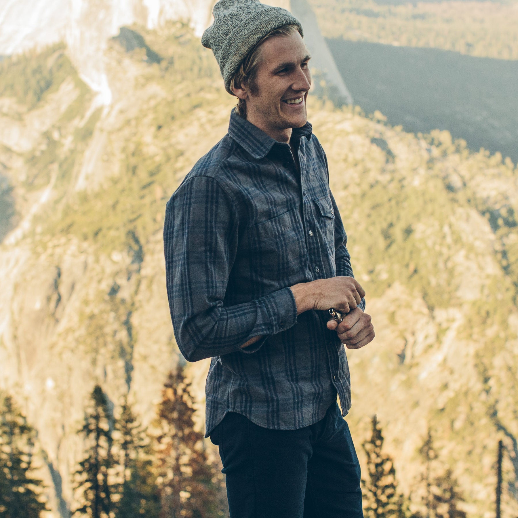 The Crater Shirt in Charcoal & Navy Plaid: Alternate Image 1, Wovens by Taylor Stitch