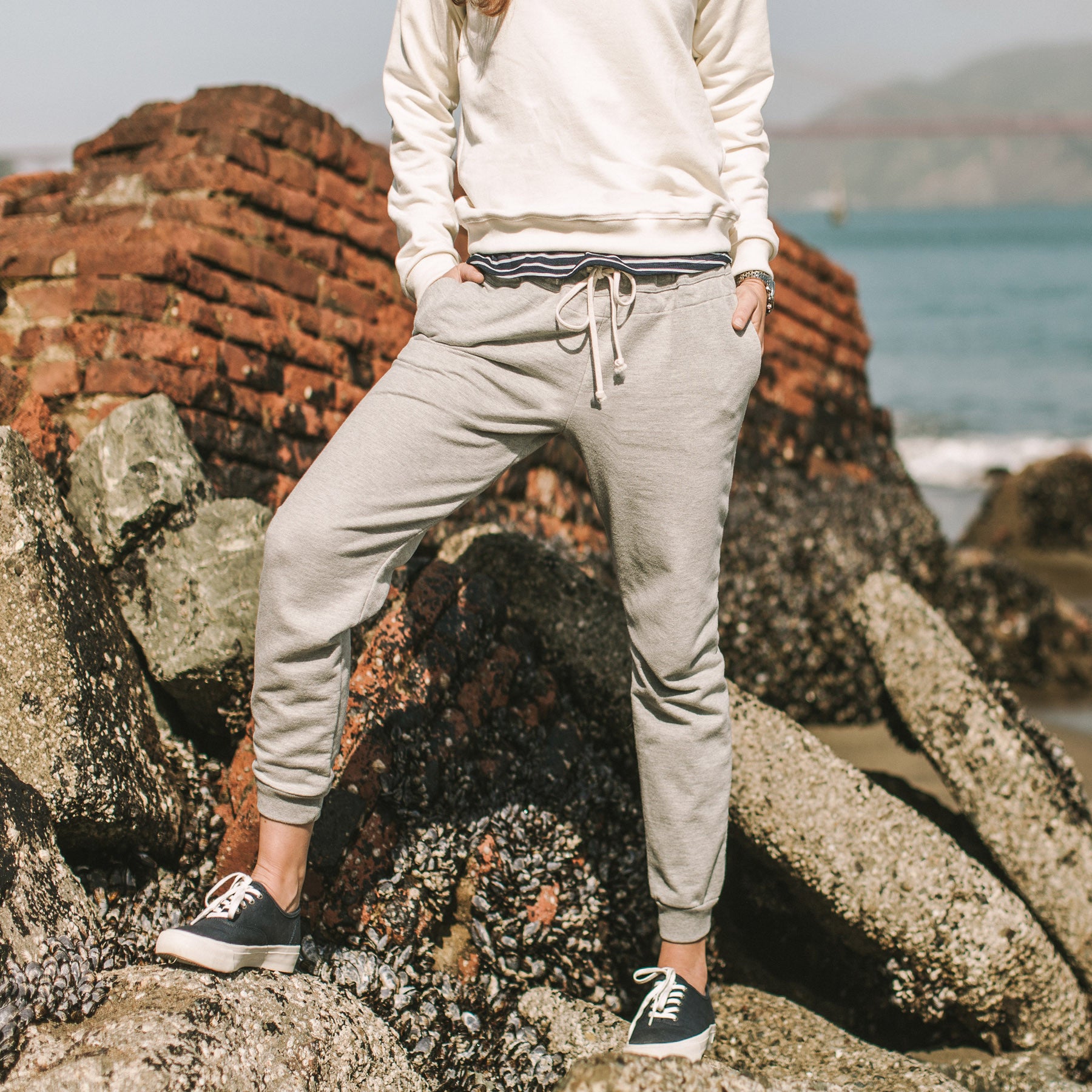 The Weekend Pant in Heather Grey: Alternate Image 4, Pants by Taylor Stitch