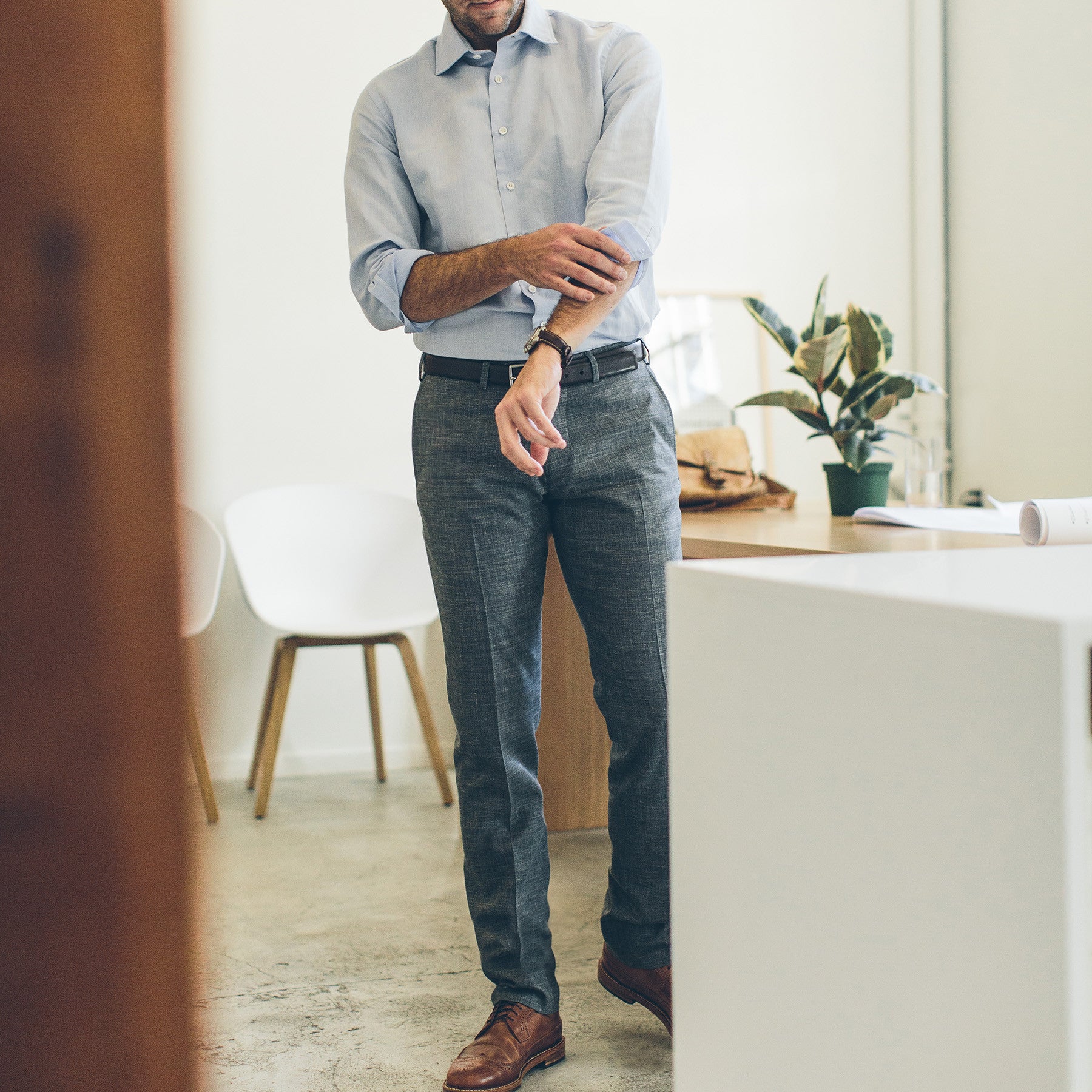 The Telegraph Trouser in Charcoal: Alternate Image 2, Pants by Taylor Stitch