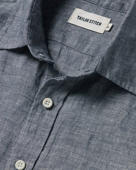 material shot of the collar and buttons on The Short Sleeve California in Navy Hemp, Wovens by Taylor Stitch