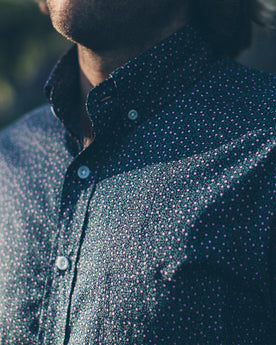 The Short Sleeve Jack in Navy Mini Floral: Alternate Image 4, Wovens by Taylor Stitch