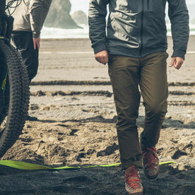 The Travel Chino in Olive: Alternate Image 6