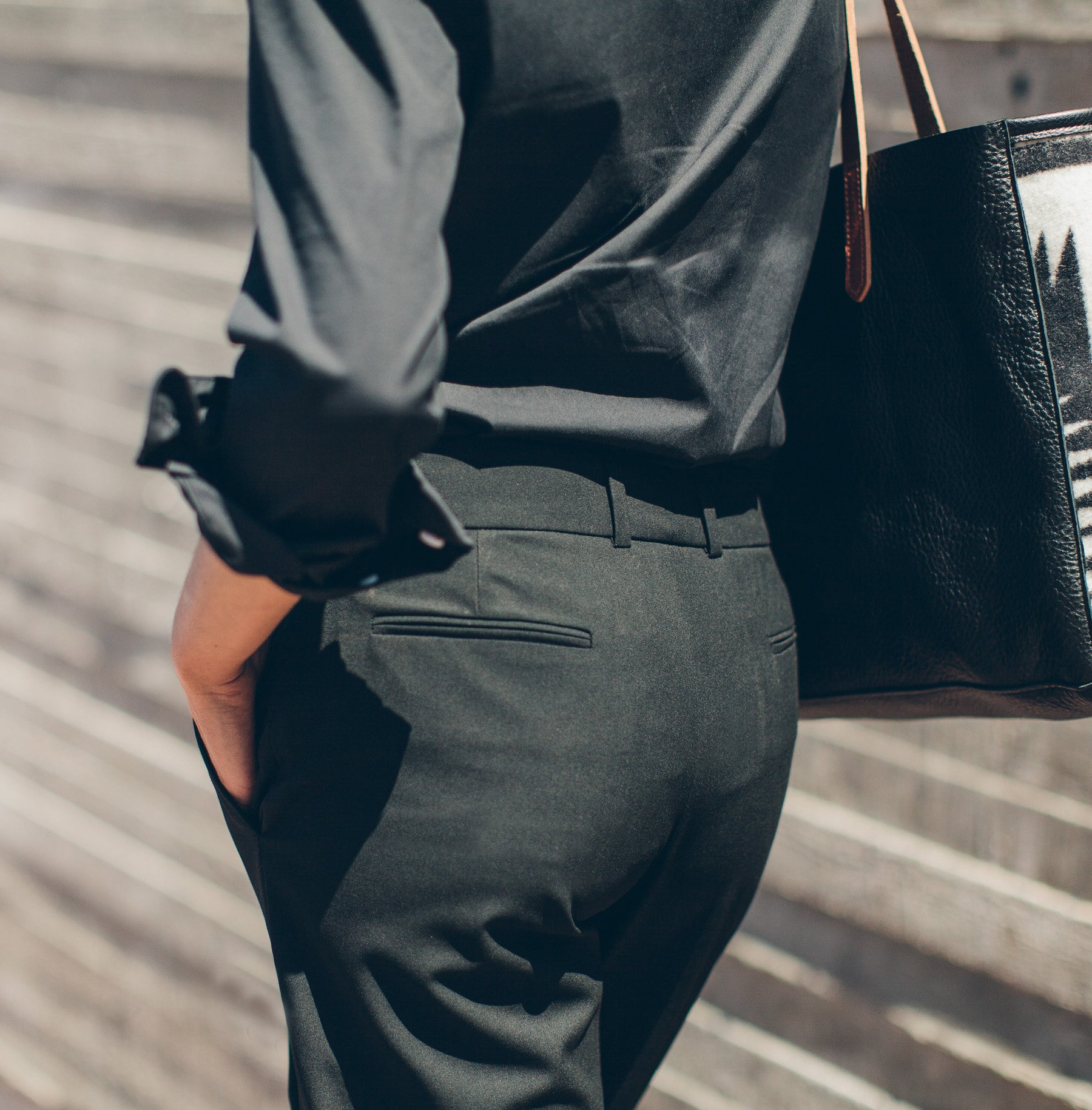 The Parsons Pant in Noir: Alternate Image 3, Bottoms by Taylor Stitch