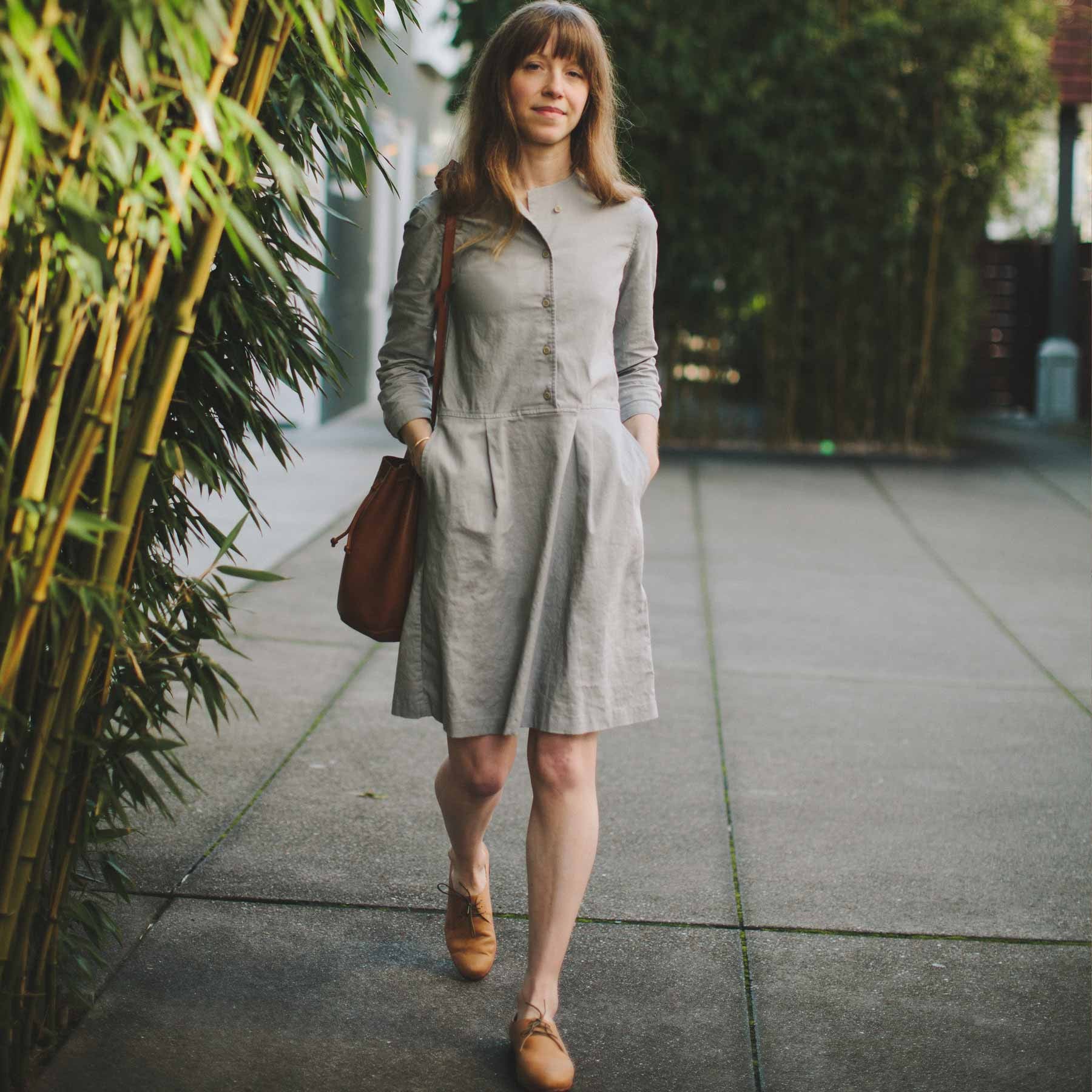 The Juniper Dress in Smoke: Alternate Image 2, Dresses by Taylor Stitch