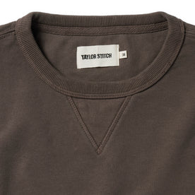 material shot of the ribbed collar on The Short Sleeve Fillmore Crew in Walnut