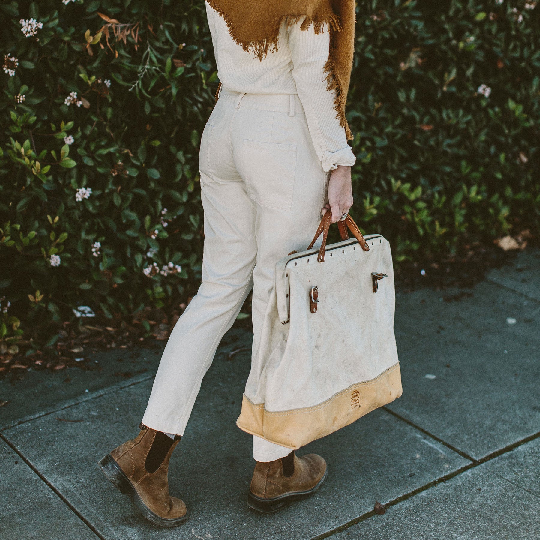 The Abel Pant in Natural: Alternate Image 6, Pants by Taylor Stitch