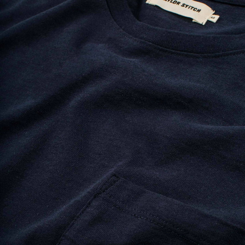 The Heavy Bag Tee in Navy - Men's Heavyweight T-Shirts | Taylor Stitch