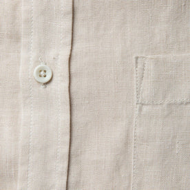 material shot of the buttons on The Short Sleeve California in Natural Hemp