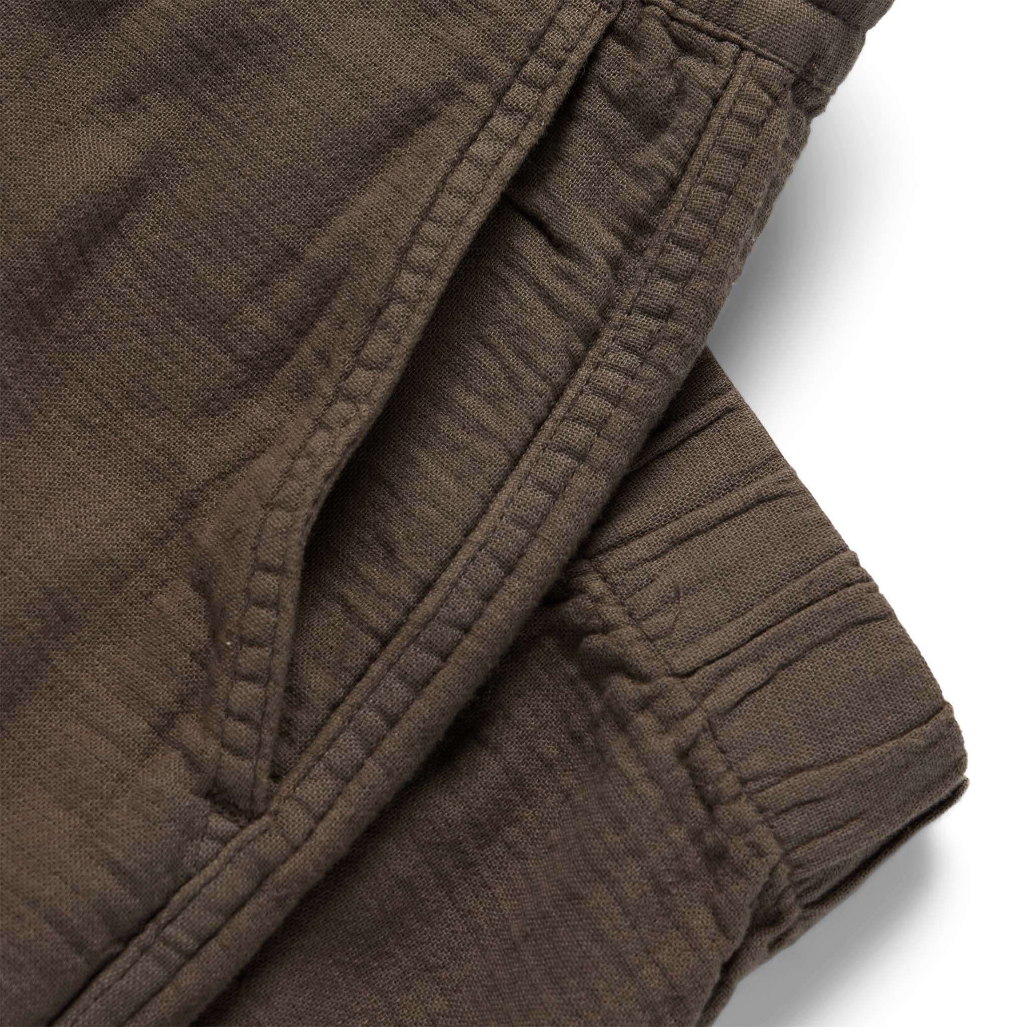 material shot of the pockets on The Apres Pant in Walnut Double Cloth, Bottoms by Taylor Stitch