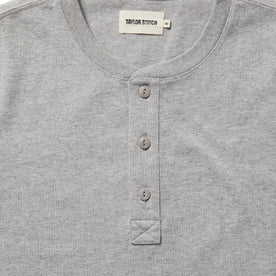 material shot of the buttons on The Short Sleeve Heavy Bag Henley in Aluminum