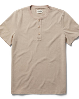flatlay of The Short Sleeve Heavy Bag Henley in Sand, Knits by Taylor Stitch