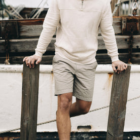 fit model in The Morse Short in Oyster Slub