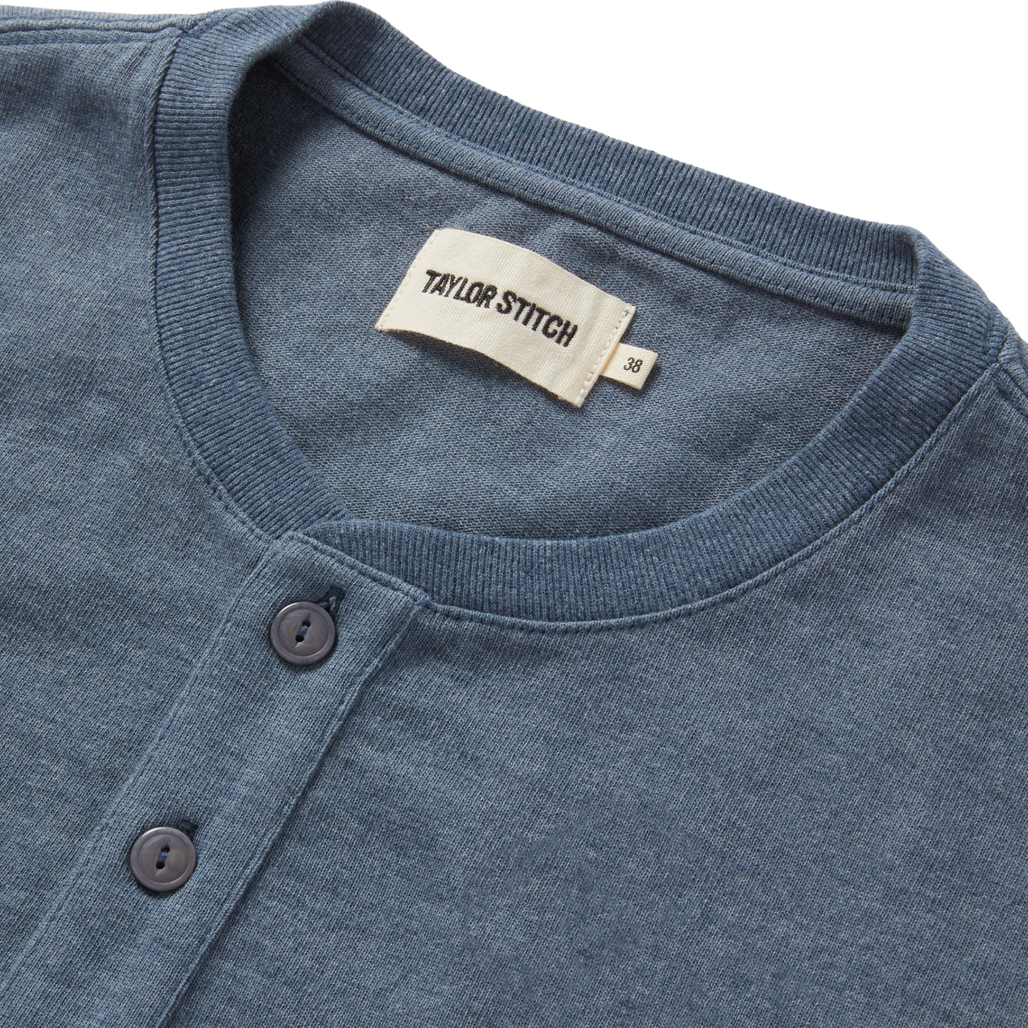 material shot of the collar on The Short Sleeve Heavy Bag Henley in Storm, Knits by Taylor Stitch