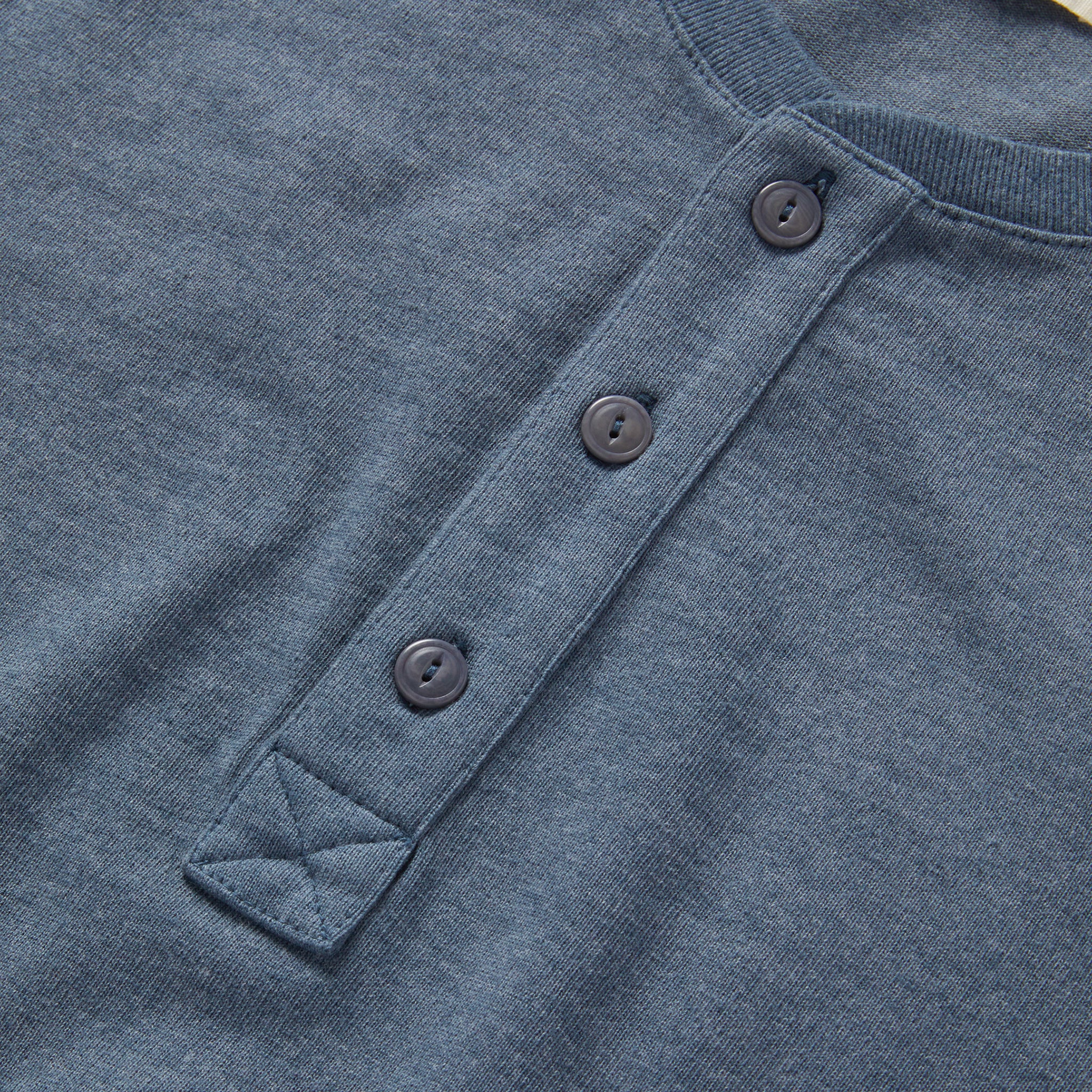 material shot of the buttons on The Short Sleeve Heavy Bag Henley in Storm, Knits by Taylor Stitch