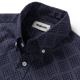 material shot of the collar on The Short Sleeve Jack in Navy Diamond