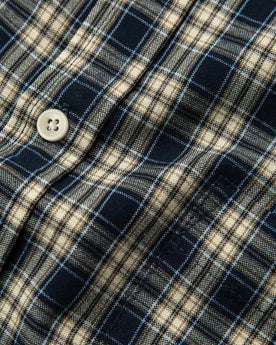 material shot of fabric, Wovens by Taylor Stitch