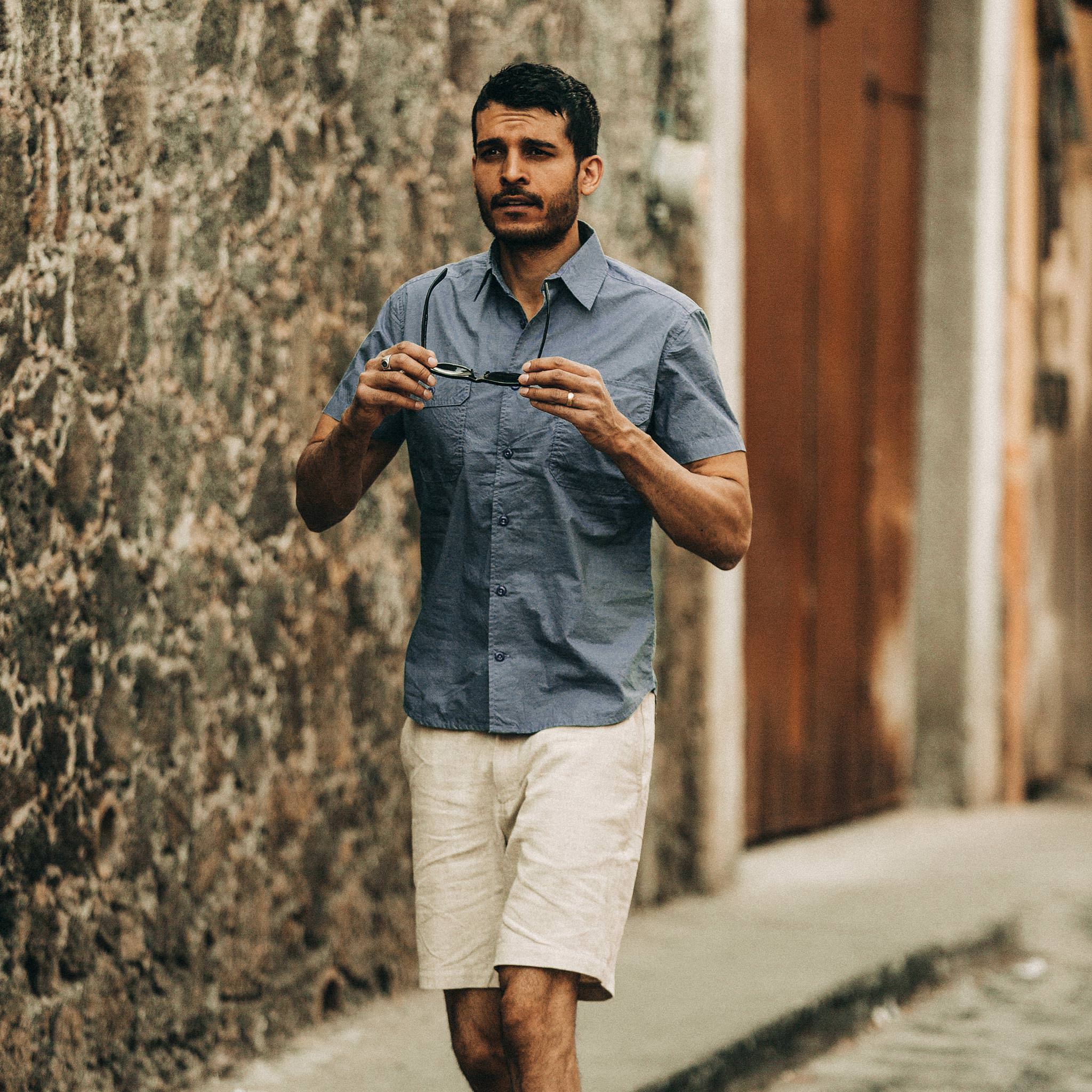 The Short Sleeve Officer Shirt in Slate: Alternate Image 4, Wovens by Taylor Stitch